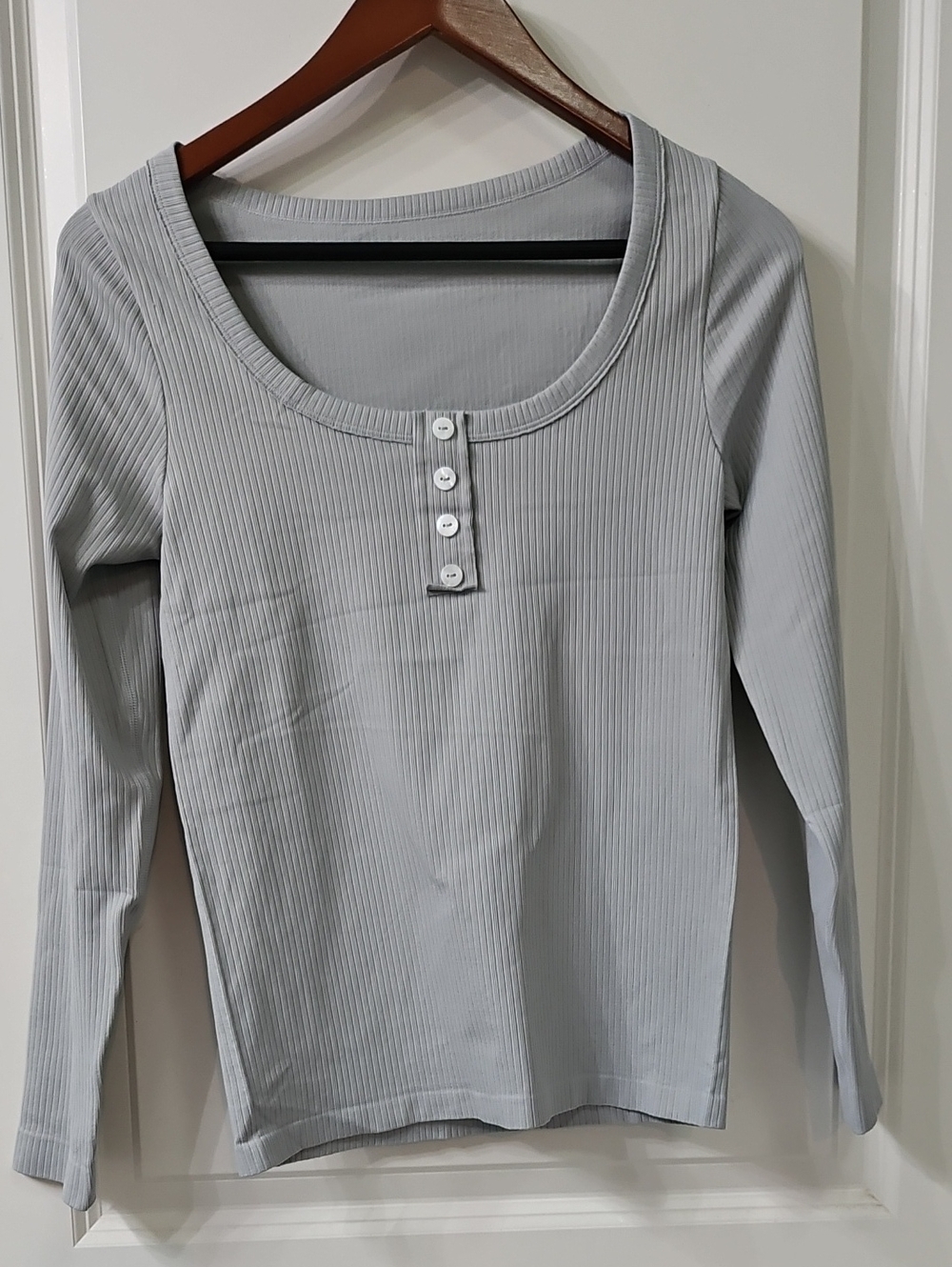 Women's Ribbed Henley Long-Sleeve Tee - Light Gray